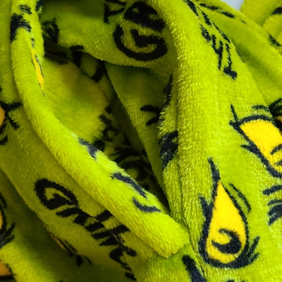 Grinch lounge pants - Picture 4 of 5